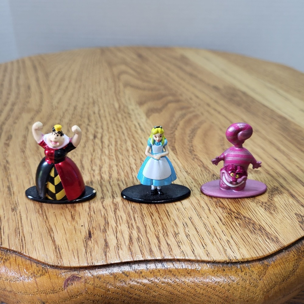 Nano Metalfigs Jada Toys Disney Alice In Wonderland Figures Set Of 3 Queen Cat